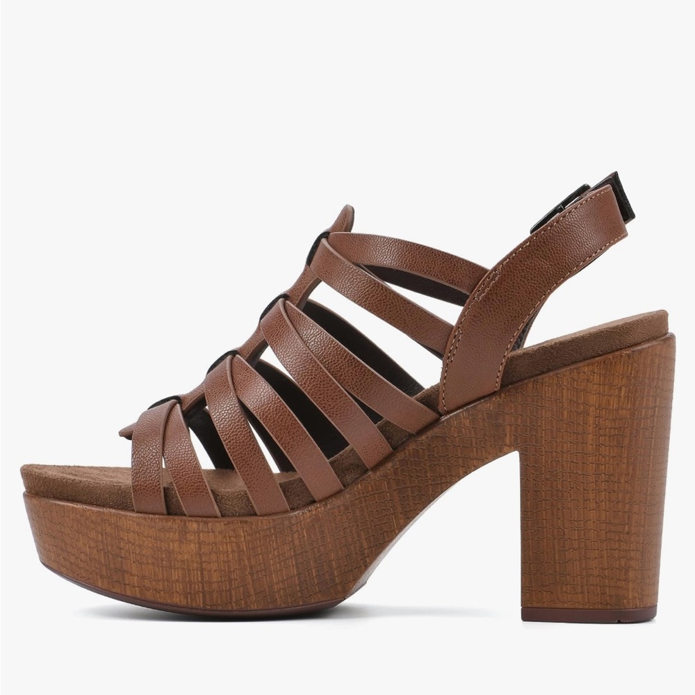 WHITE MOUNTAIN Alliance Dark Brown Faux Wood Chunky Heeled Sandals NIB - Picture 2 of 11